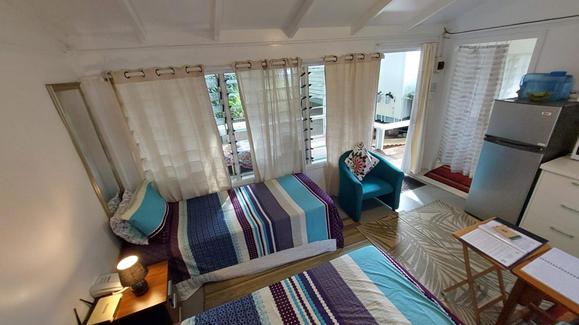 Are Tamarini Beachfront Cottage&River Studio Avarua Camera foto